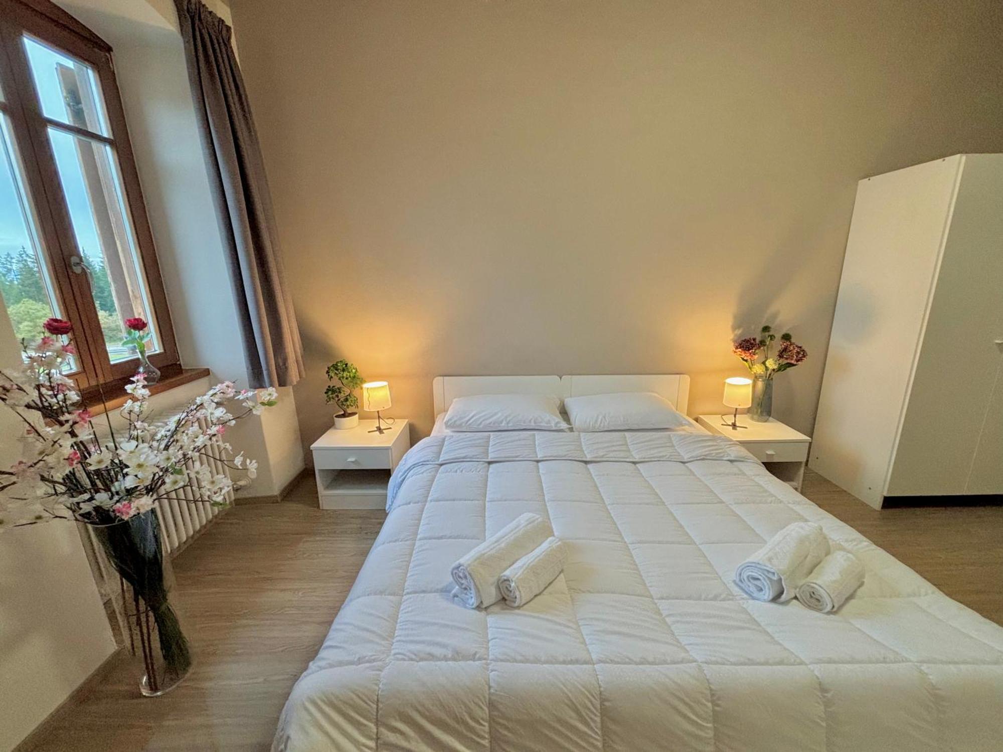 Hotel Corno Bianco Nova Ponente Luaran gambar